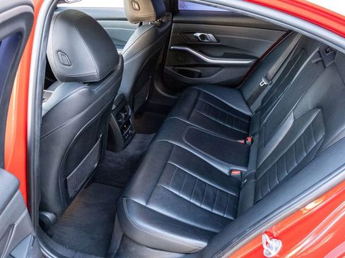 Used 2019 BMW 330i xDrive Sedan w/ Convenience Package image 28