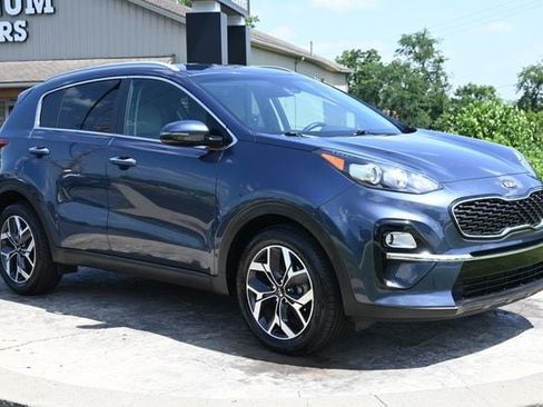 Used 2021 Kia Sportage EX FWD image 3