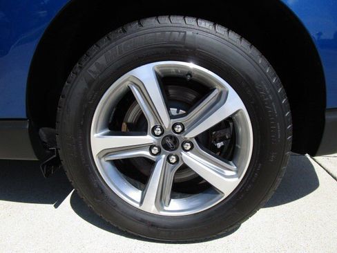 Used 2024 Ford Edge SEL w/ Convenience Package AWD/4WD image 10