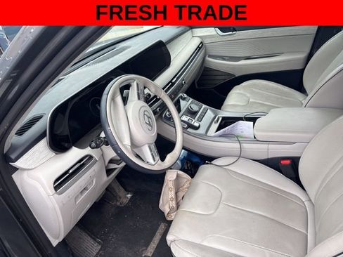 Used 2024 Hyundai Palisade Calligraphy image 11