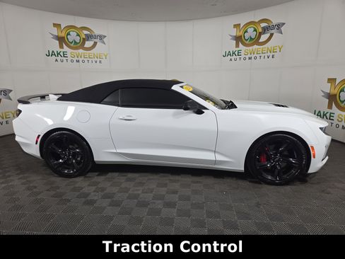 Used 2024 Chevrolet Camaro LT w/ RS Package RWD image 11