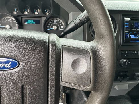Used 2016 Ford F250 XL w/ XL Appearance Package AWD/4WD image 20