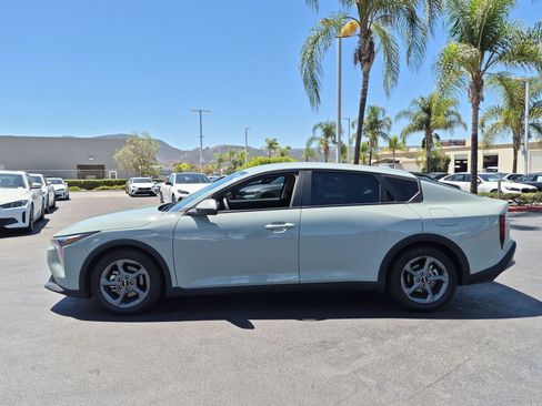 Used 2025 Kia K4 FWD image 7