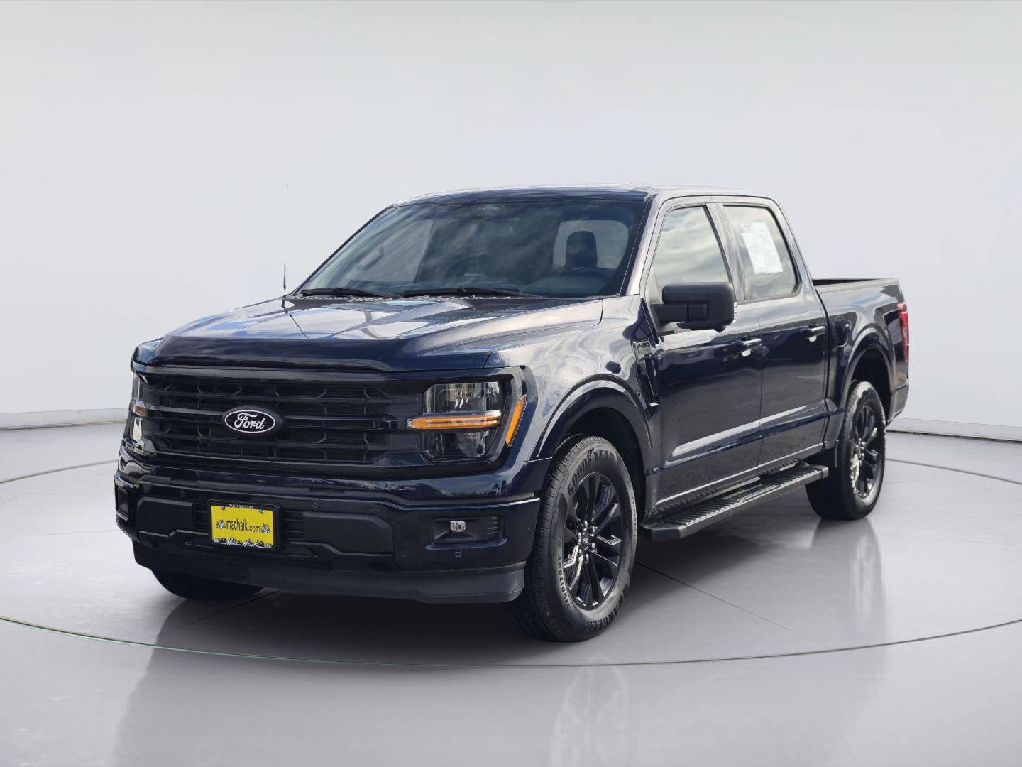 Used 2025 Ford F150 XLT w/ Equipment Group 302A MID RWD image 1