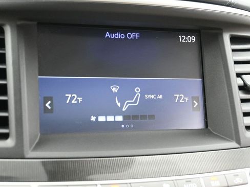 Used 2019 INFINITI QX60 Luxe w/ Essential Package image 10