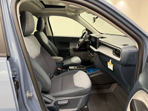 New 2025 Ford Maverick XLT w/ XLT Luxury Package image 29