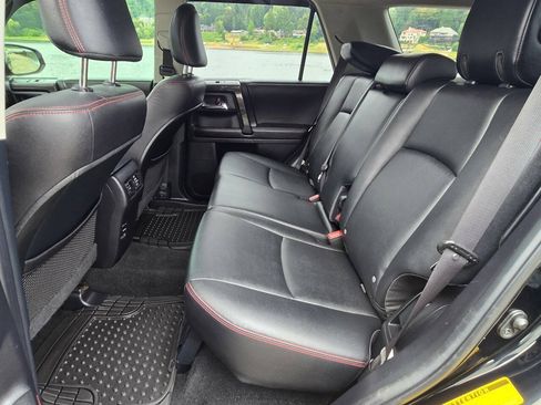 Used 2015 Toyota 4Runner Trail Premium AWD/4WD image 17