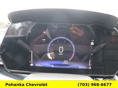 Certified 2025 Chevrolet Trax RS w/ Driver Confidence Package image 9