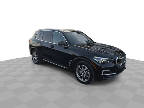 Used 2023 BMW X5 xDrive40i image 2