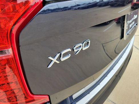 Used 2017 Volvo XC90 T6 Inscription w/ Vision Package AWD/4WD image 8