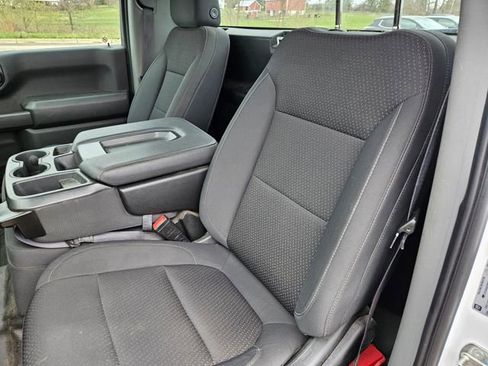 Used 2022 Chevrolet Silverado 1500 W/T w/ WT Fleet Convenience Package image 9