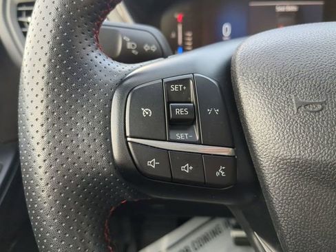 Used 2023 Ford Escape ST-Line image 26