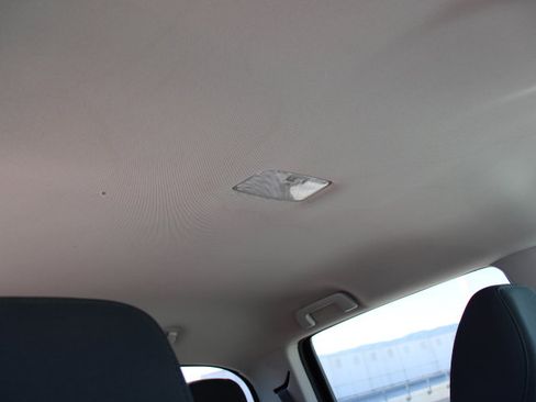 Used 2019 Toyota Tacoma SR5 image 21