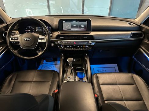 Used 2020 Kia Telluride EX w/ EX Premium Package AWD/4WD image 9