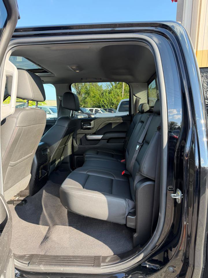 Used 2019 Chevrolet Silverado 2500 LTZ w/ Midnight Edition AWD/4WD image 15