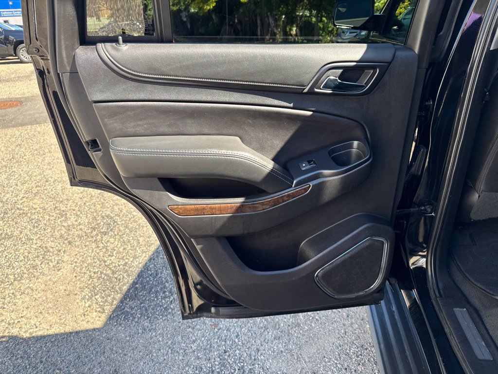 Used 2019 Chevrolet Tahoe LT AWD/4WD image 17