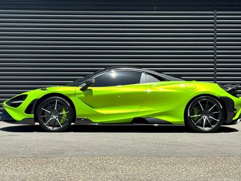 Used 2022 McLaren 765LT RWD image 2