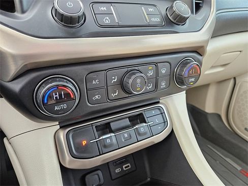 Used 2021 GMC Acadia Denali w/ GMC Pro Grade Package image 24