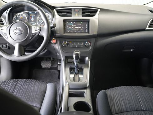 Used 2017 Nissan Sentra SV FWD image 18