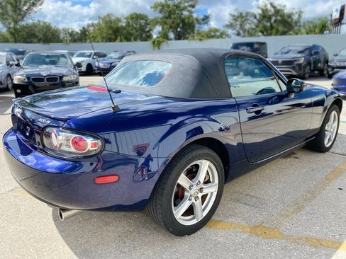 Used 2007 MAZDA MX-5 Miata Sport RWD image 5