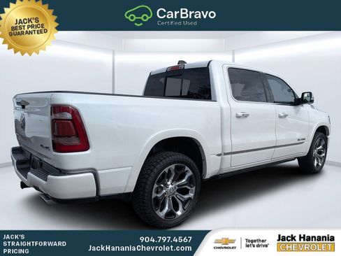 Used 2022 RAM 1500 Limited w/ Body-Colour Bumper Group AWD/4WD image 3