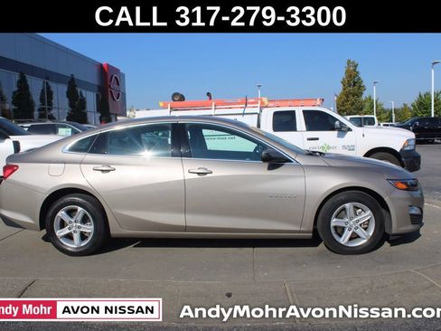 Used 2025 Chevrolet Malibu LT FWD image 6