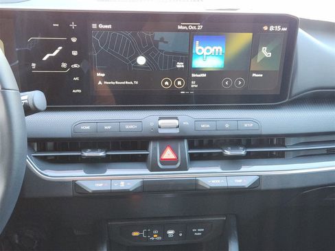 New 2025 Kia K4 GT-Line w/ GT-Line Sunroof Package image 15