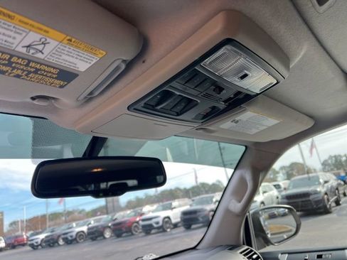 Used 2018 Toyota 4Runner Limited image 16