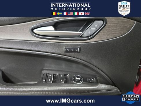 Used 2022 Alfa Romeo Stelvio Ti image 8