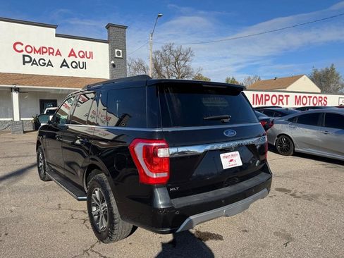 Used 2019 Ford Expedition XLT w/ Equipment Group 202A AWD/4WD image 8