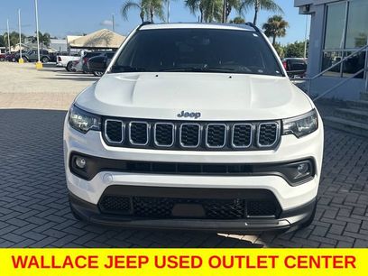 Used 2025 Jeep Compass Latitude