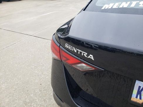 Certified 2025 Nissan Sentra S FWD image 10