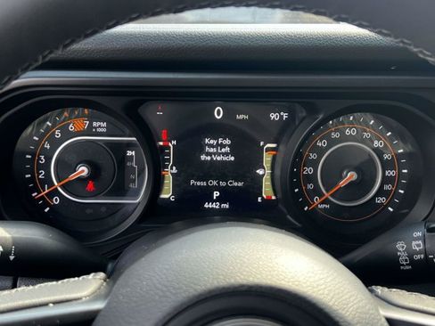 Used 2026 Jeep Wrangler Unlimited Sport AWD/4WD image 22