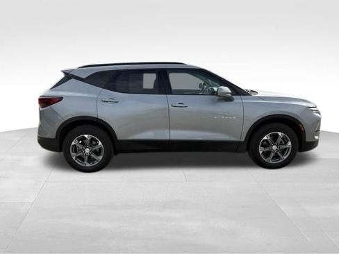 Used 2023 Chevrolet Blazer LT w/ Convenience Package AWD/4WD image 6