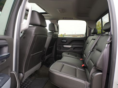 Used 2016 Chevrolet Silverado 1500 LTZ Z71 w/ LTZ Plus Package AWD/4WD image 17
