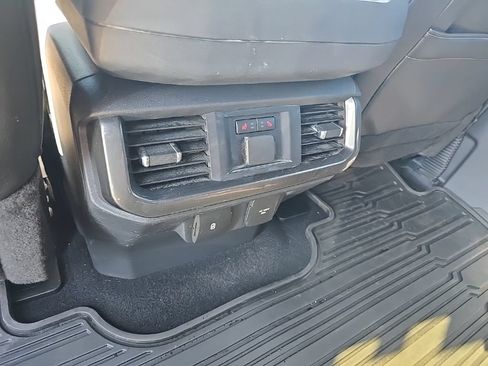 Used 2023 Ford F150 Lariat w/ Equipment Group 502A High AWD/4WD image 17
