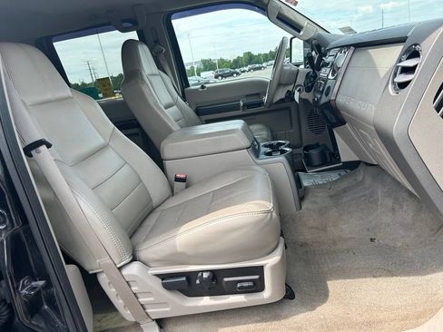 Used 2008 Ford F250 Lariat RWD image 11