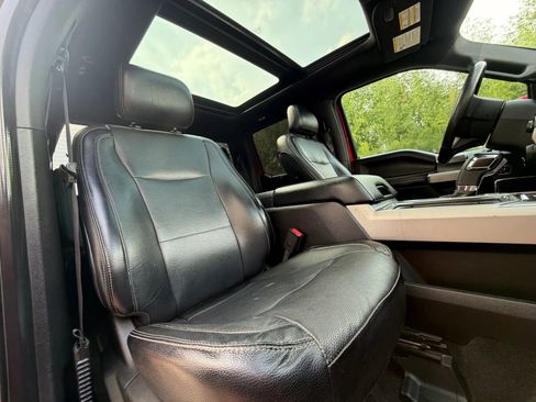 Used 2016 Ford F150 Lariat w/ Equipment Group 502A Luxury AWD/4WD image 18