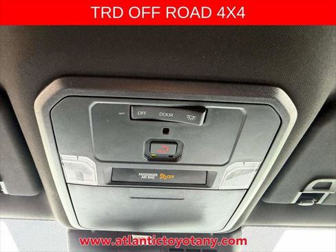 Certified 2024 Toyota Tacoma TRD Off-Road AWD/4WD image 31