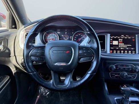 Used 2019 Dodge Charger R/T w/ Cold Weather Package image 10