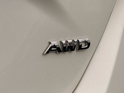 Certified 2021 Nissan Altima 2.5 Platinum image 18