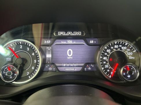 Used 2022 RAM 1500 Big Horn AWD/4WD image 23