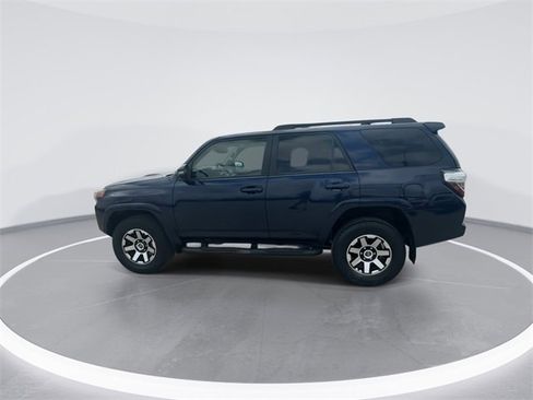 Used 2022 Toyota 4Runner TRD Off-Road Premium image 7