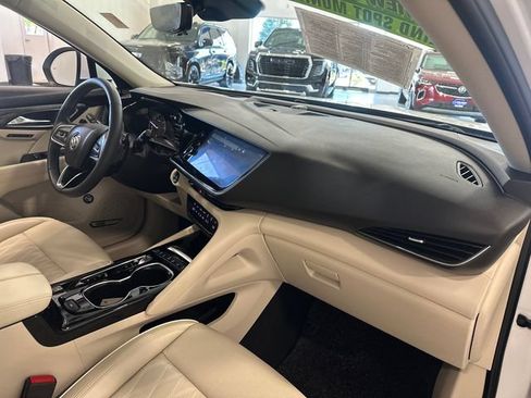 Used 2023 Buick Envision Avenir AWD/4WD image 29