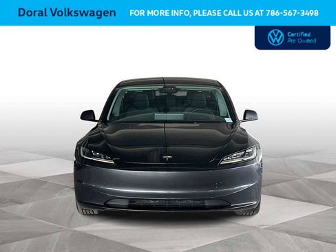 Used 2025 Tesla Model 3 Long Range AWD/4WD image 3