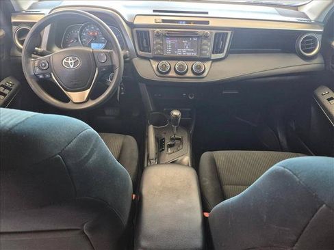 Used 2015 Toyota RAV4 LE AWD/4WD image 19