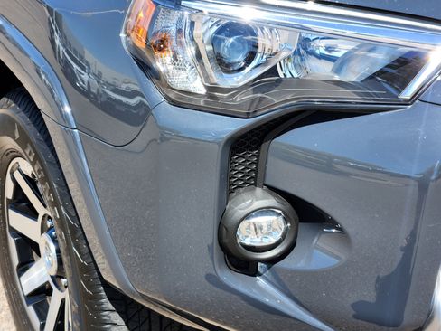 Used 2024 Toyota 4Runner TRD Off-Road Premium w/ Moonroof Package AWD/4WD image 6