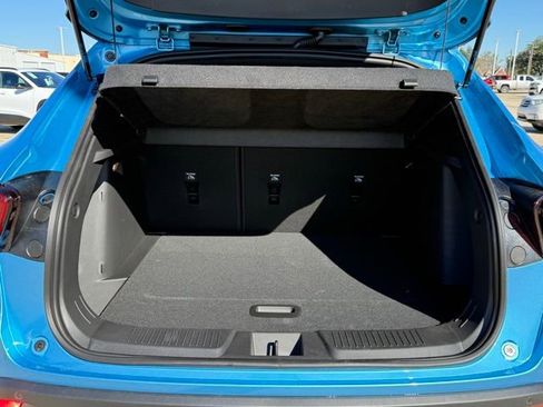 New 2026 Chevrolet Trax RS w/ Driver Confidence Package image 33