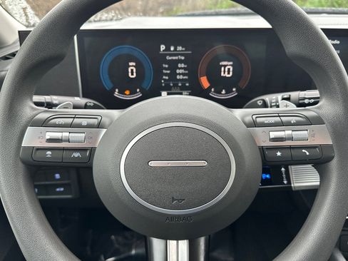 Used 2025 Hyundai Sonata SEL FWD image 24