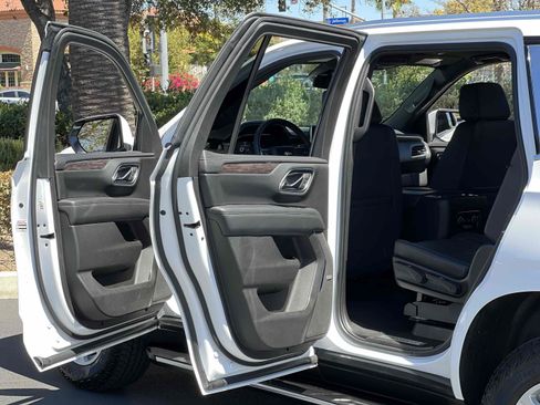 Used 2023 Chevrolet Tahoe LT RWD image 71